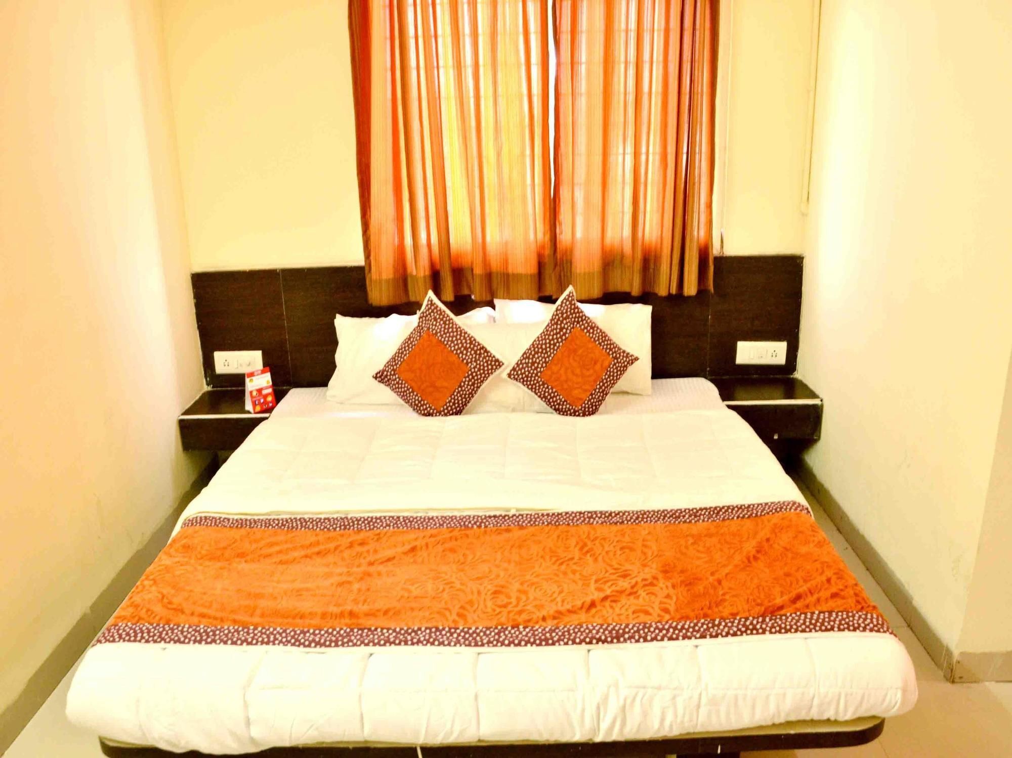 Hotel Vijay Nagar Indore Extérieur photo